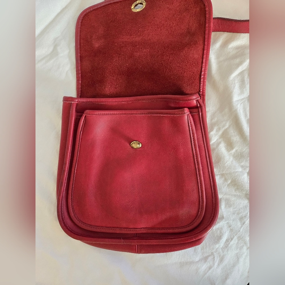 Vintage Coach Large Side Pack In Red - Picture 3 of 13